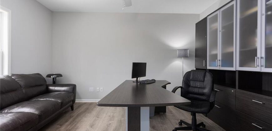 6180 N Nevada Avenue, Parkville, MO 64152