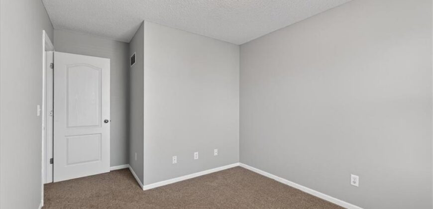 7805 NE 109th Circle, Kansas City, MO 64157