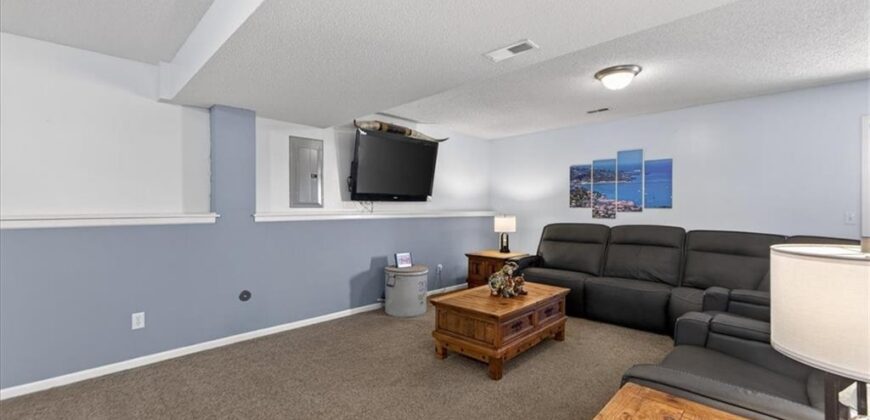 7805 NE 109th Circle, Kansas City, MO 64157