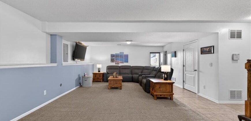 7805 NE 109th Circle, Kansas City, MO 64157