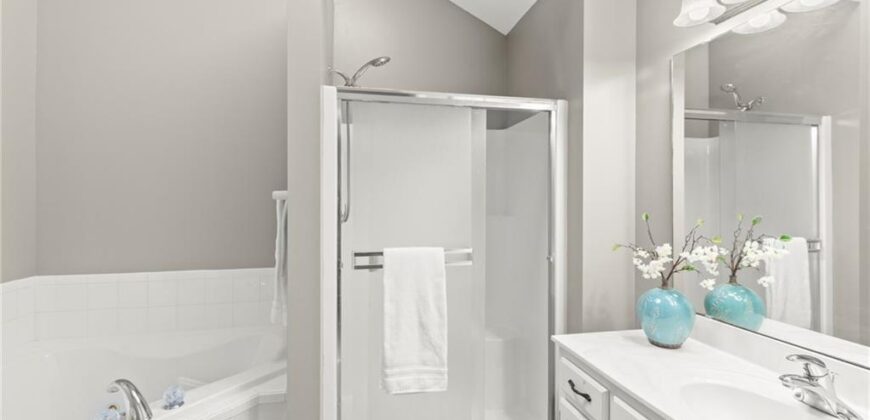 8316 NE 105th Street, Kansas City, MO 64157