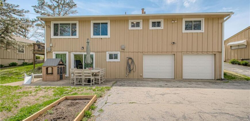 5247 N Norton Avenue, Kansas City, MO 64119