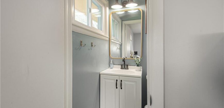 5247 N Norton Avenue, Kansas City, MO 64119