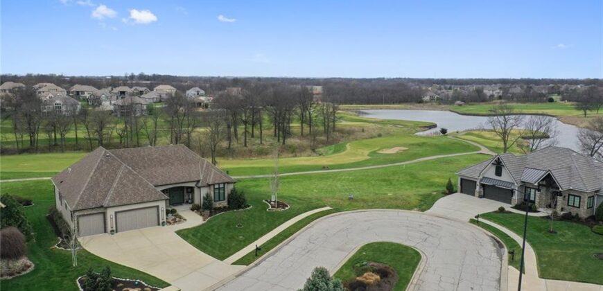 10439 N St Clair Avenue, Kansas City, MO 64154