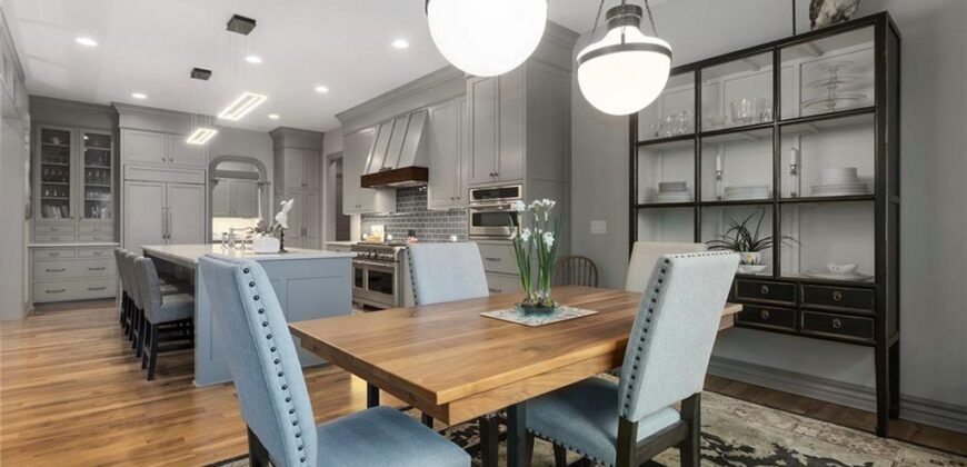 10439 N St Clair Avenue, Kansas City, MO 64154