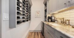 10439 N St Clair Avenue, Kansas City, MO 64154