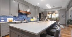 10439 N St Clair Avenue, Kansas City, MO 64154