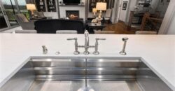 10439 N St Clair Avenue, Kansas City, MO 64154