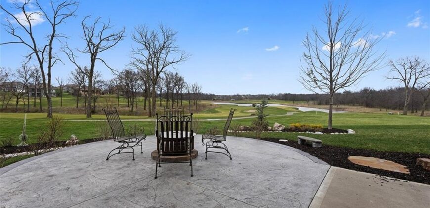 10439 N St Clair Avenue, Kansas City, MO 64154