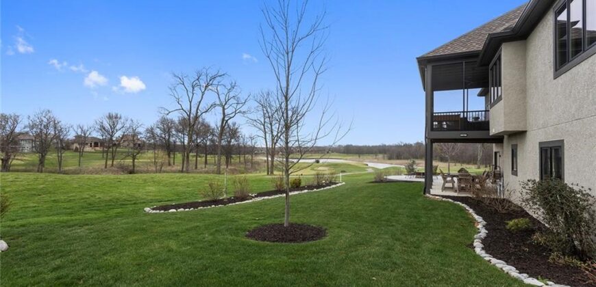 10439 N St Clair Avenue, Kansas City, MO 64154