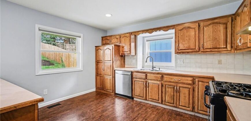 6510 NW Mil Mar Drive, Kansas City, MO 64151