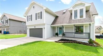 1201 Aspen Drive, Smithville, MO 64089