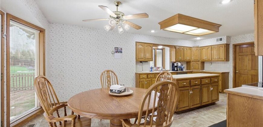 3100 NE 68 Terrace, Gladstone, MO 64119