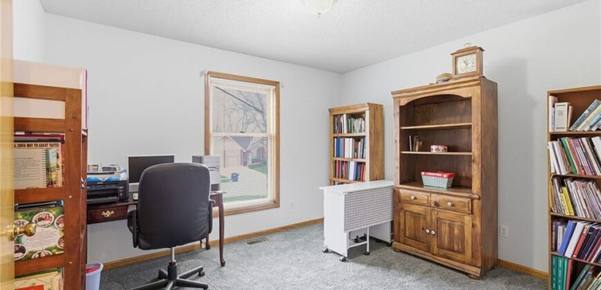 3100 NE 68 Terrace, Gladstone, MO 64119