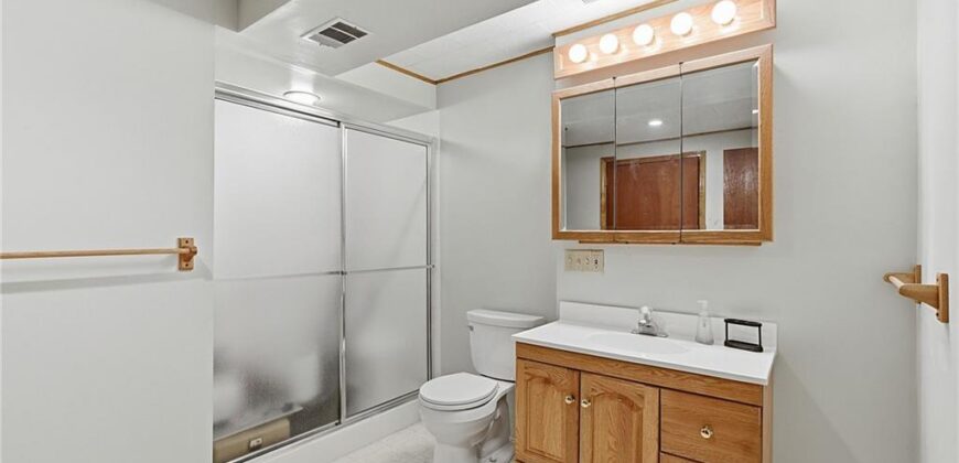 3100 NE 68 Terrace, Gladstone, MO 64119