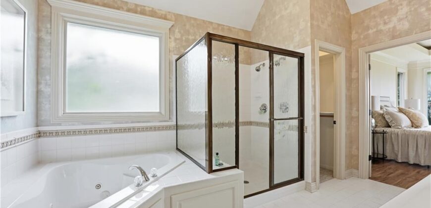 6205 NW 101st Street, Kansas City, MO 64154