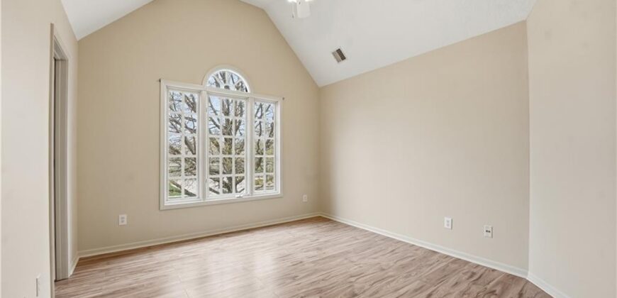 6205 NW 101st Street, Kansas City, MO 64154