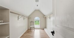 6205 NW 101st Street, Kansas City, MO 64154