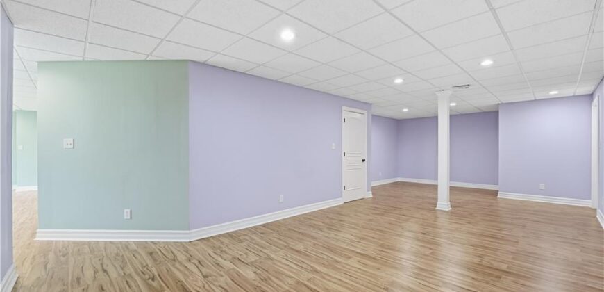 6205 NW 101st Street, Kansas City, MO 64154