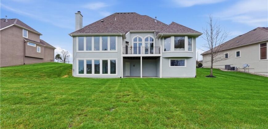 6205 NW 101st Street, Kansas City, MO 64154