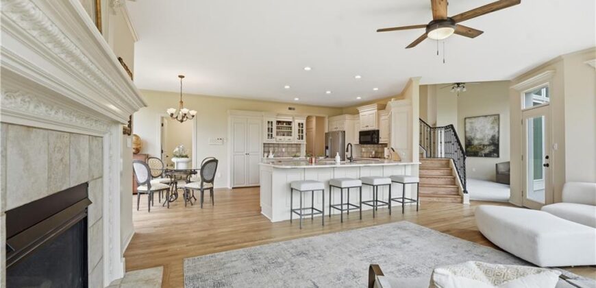 6205 NW 101st Street, Kansas City, MO 64154