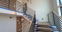 7470 NW Fawn Avenue, Parkville, MO 64152