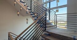 7470 NW Fawn Avenue, Parkville, MO 64152