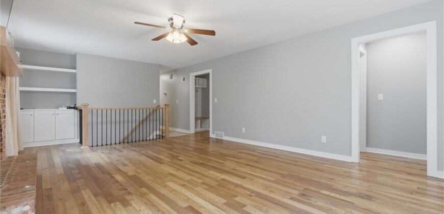 7401 NW Eastside Drive, Weatherby Lake, MO 64152