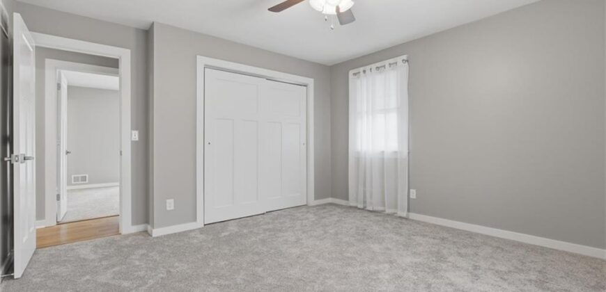 7401 NW Eastside Drive, Weatherby Lake, MO 64152