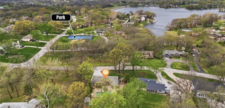 7401 NW Eastside Drive, Weatherby Lake, MO 64152