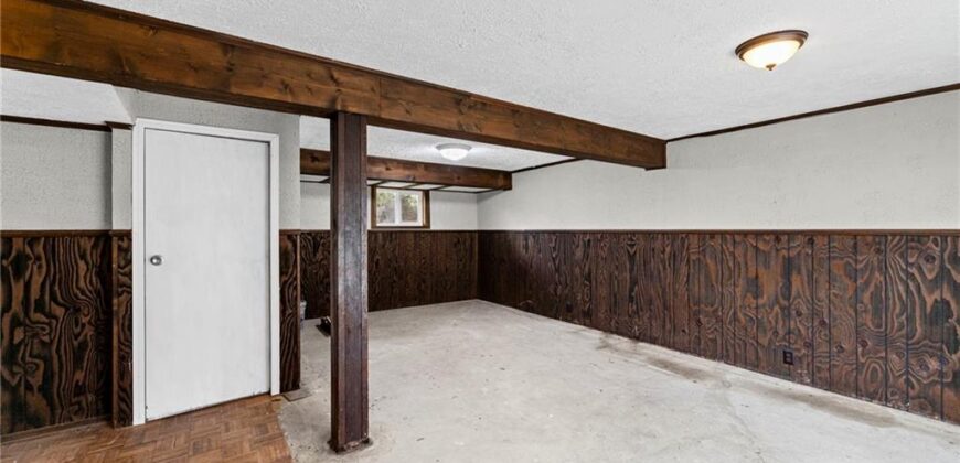 4819 N REVERE Street, Kansas City, MO 64151