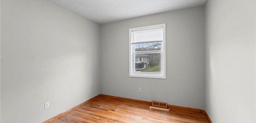 4819 N REVERE Street, Kansas City, MO 64151