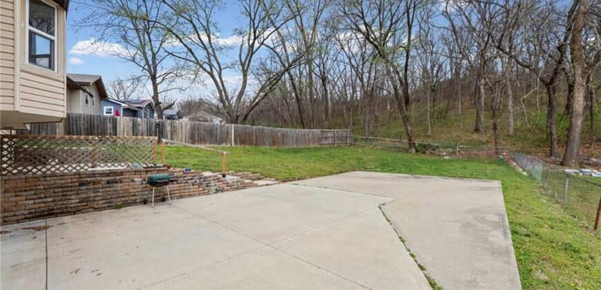 4819 N REVERE Street, Kansas City, MO 64151