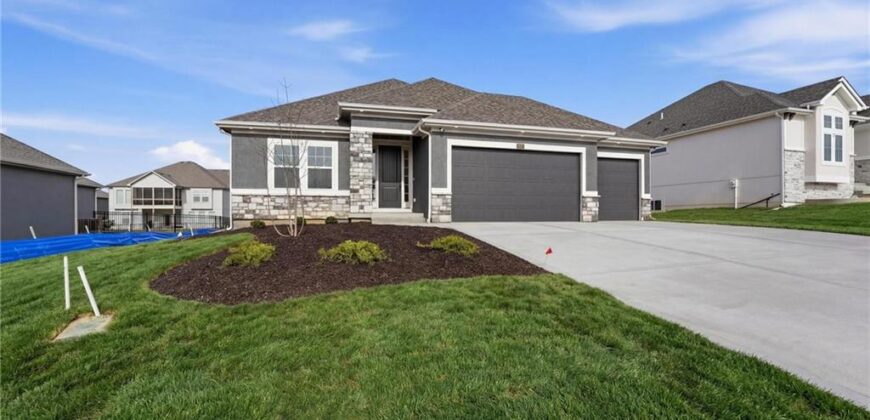 8216 NW 89th Terrace, Kansas City, MO 64153