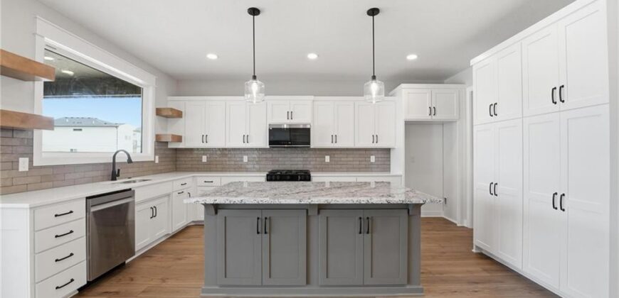 8216 NW 89th Terrace, Kansas City, MO 64153
