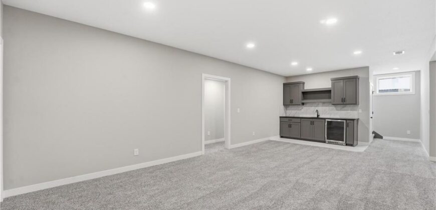 8216 NW 89th Terrace, Kansas City, MO 64153