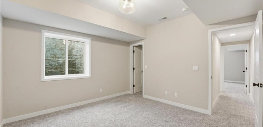 8216 NW 89th Terrace, Kansas City, MO 64153