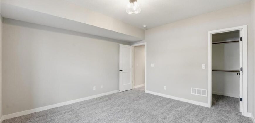 8216 NW 89th Terrace, Kansas City, MO 64153