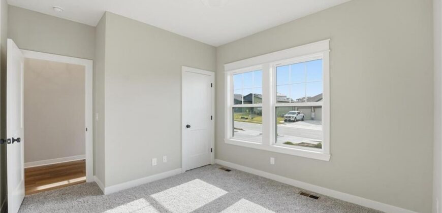 8216 NW 89th Terrace, Kansas City, MO 64153