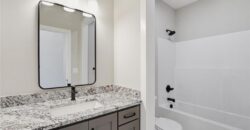 8216 NW 89th Terrace, Kansas City, MO 64153