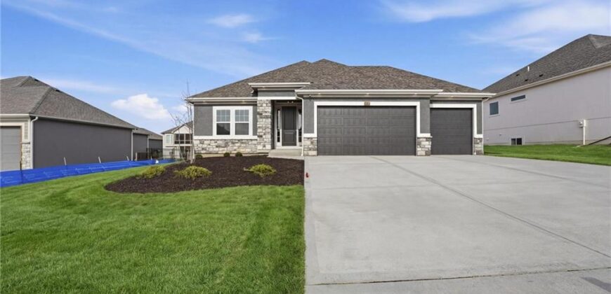 8216 NW 89th Terrace, Kansas City, MO 64153