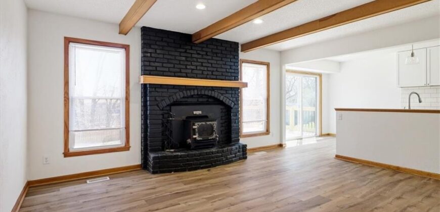 7829 N Garfield Avenue, Kansas City, MO 64118