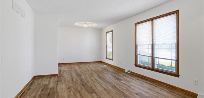 7829 N Garfield Avenue, Kansas City, MO 64118