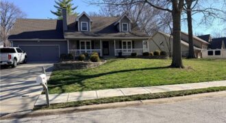 424 Brookside Avenue, Liberty, MO 64060