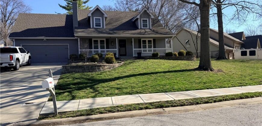 424 Brookside Avenue, Liberty, MO 64060