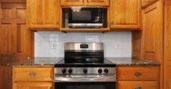 5707 N Robinhood Lane, Kansas City, MO 64151