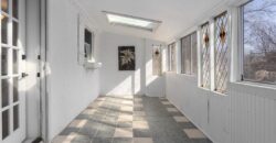 5707 N Robinhood Lane, Kansas City, MO 64151