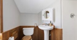 5707 N Robinhood Lane, Kansas City, MO 64151