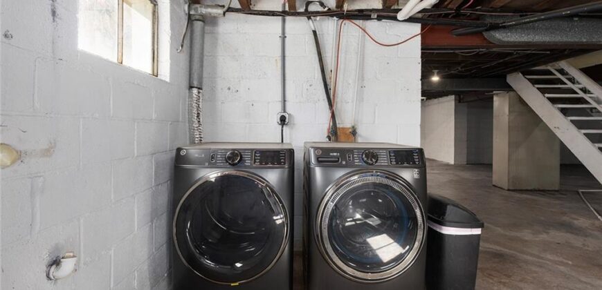 5707 N Robinhood Lane, Kansas City, MO 64151