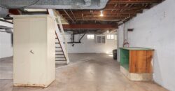 5707 N Robinhood Lane, Kansas City, MO 64151